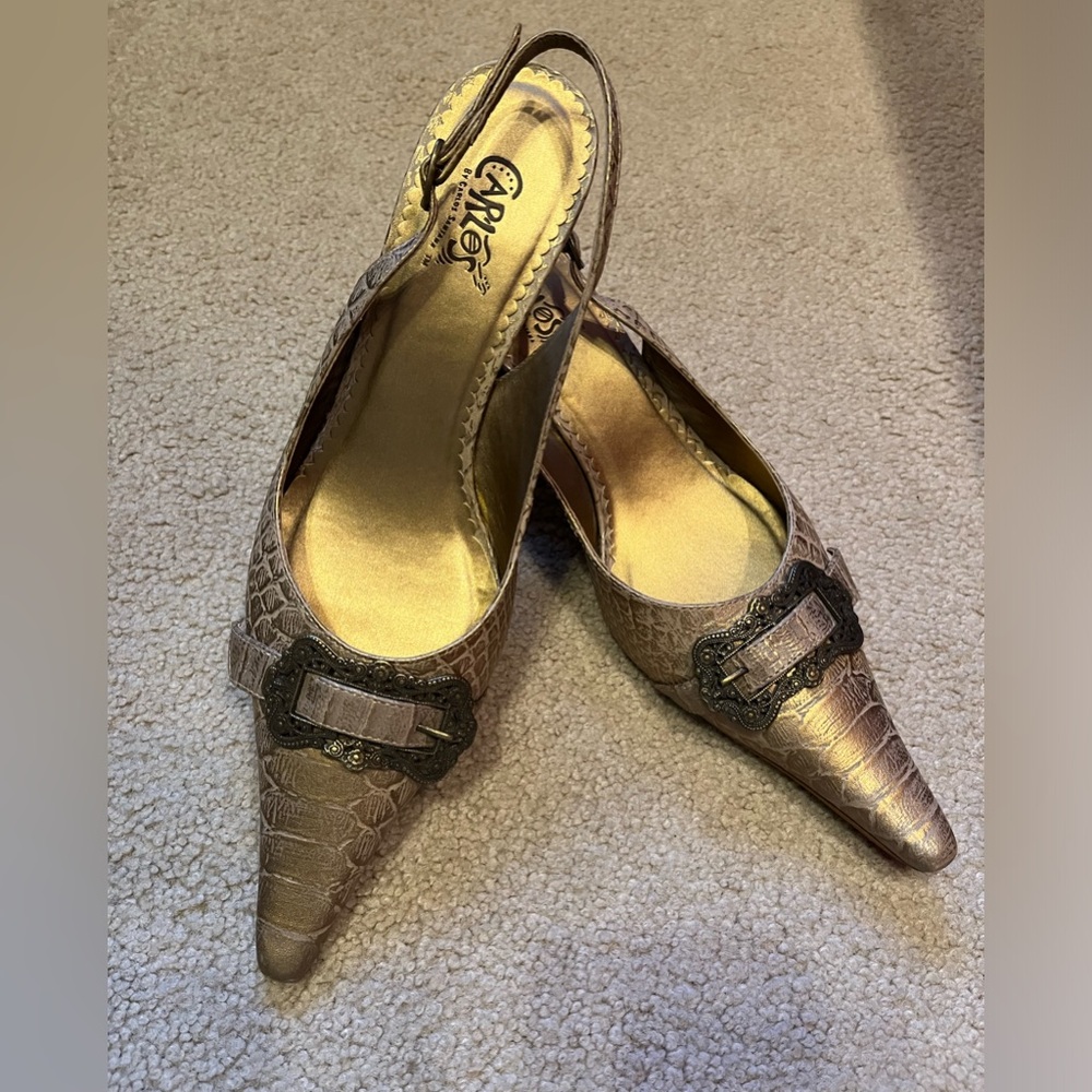 Carlos Santana kitten heel strappy shoes